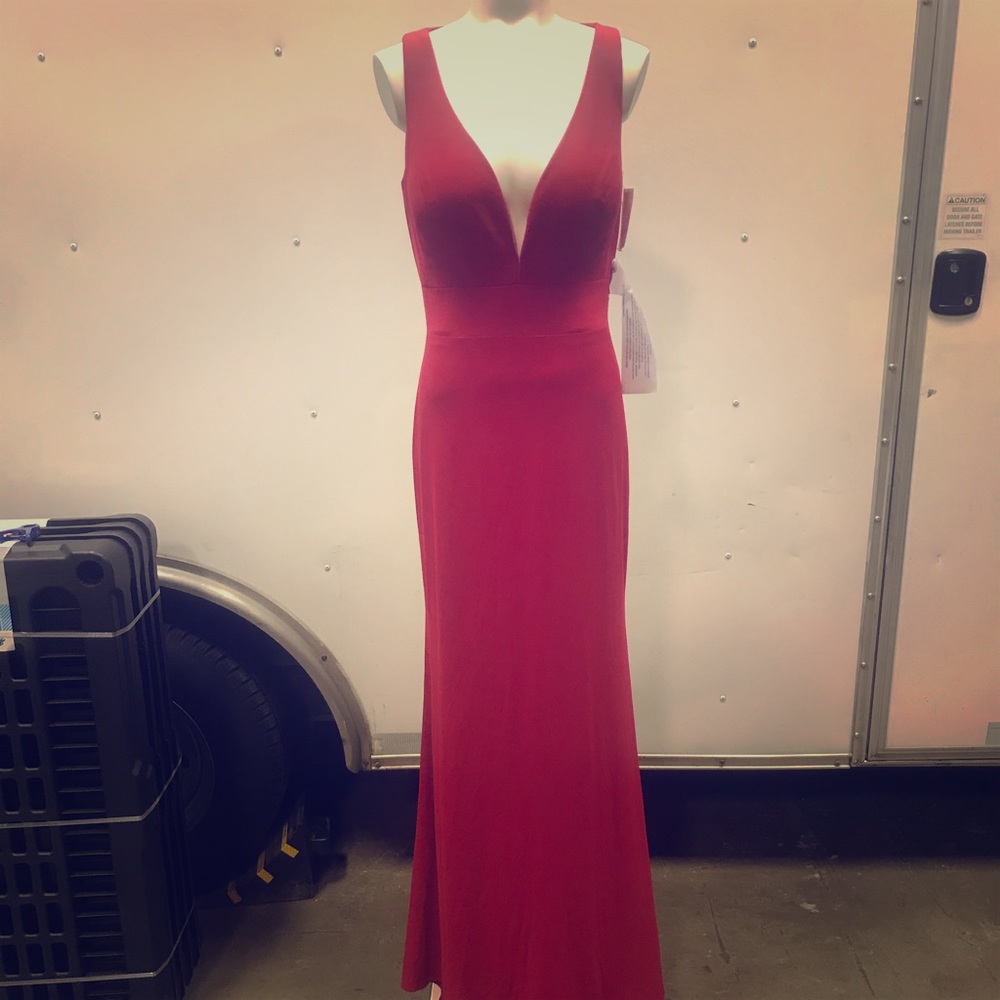 Elena Mac Duggal Plunging Gown - Picture 2 of 9